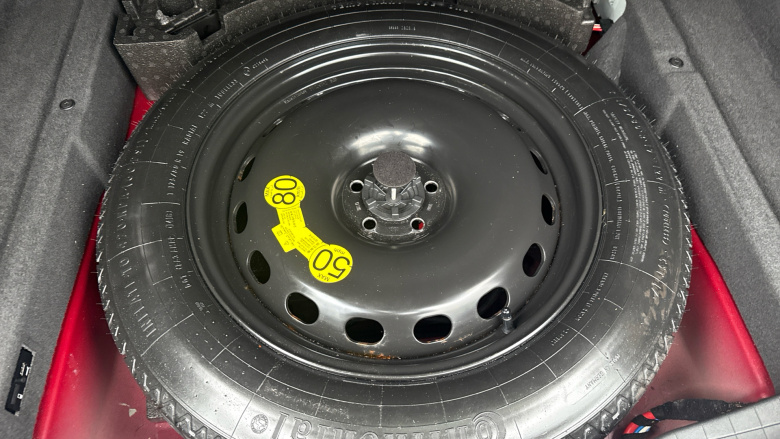 Jaguar F-Pace 2.0d Portfolio 5dr Auto AWD Diesel Estate